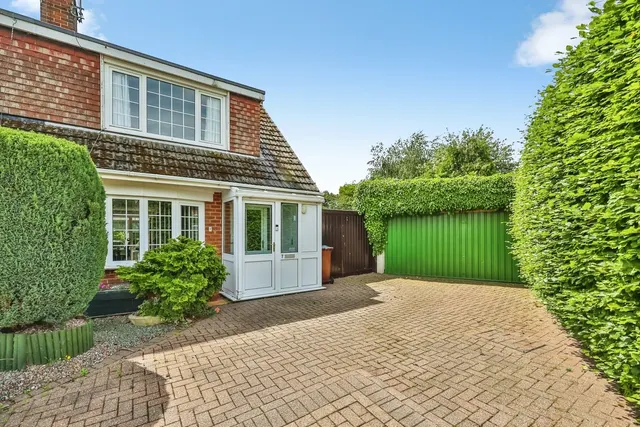 Gisburn Close, Silverdale, Nottingham, NG11, photo 1