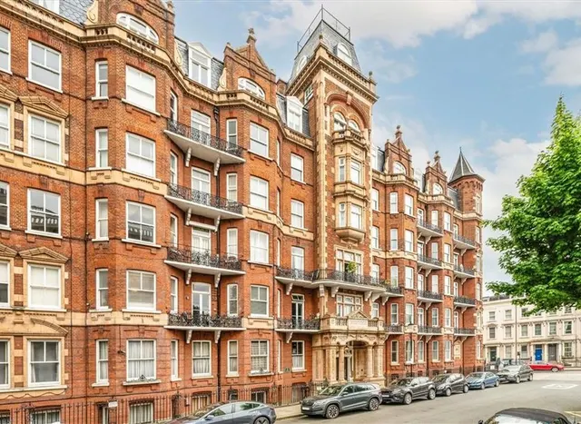 Earl's Court Square, South Kensington, SW5, photo 1