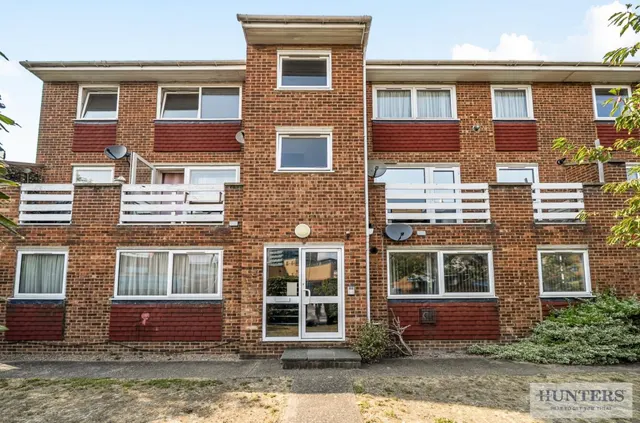 Janet Court, Bexleyheath, DA7, photo 1