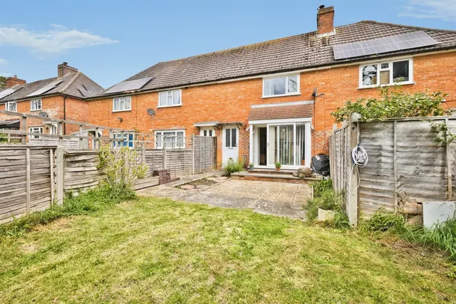 Tellis Cross, East Coker, BA22, photo 1