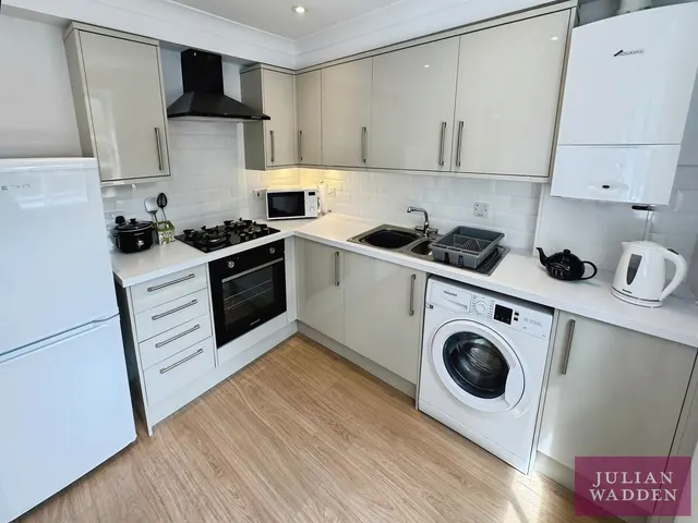 Olive Shapley Avenue, Didsbury, M20, photo 3