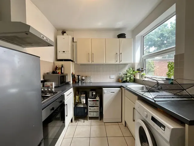 Lord Nelson Street, Nottingham, NG2, photo 3
