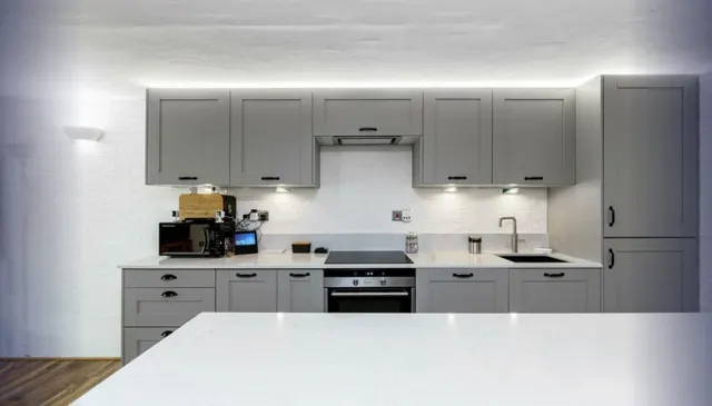 Photo 3 — 49a Grenier Apartments, 18 Gervase Street, London