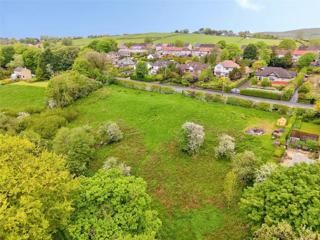 Keighley Road, Colne, BB8, photo 1