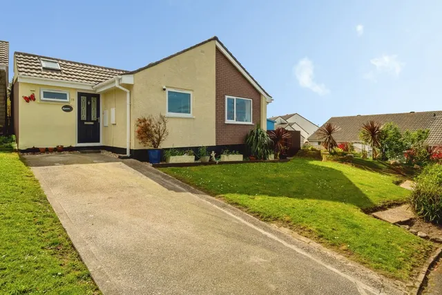 Henvor Close, Redruth, TR15, photo 1