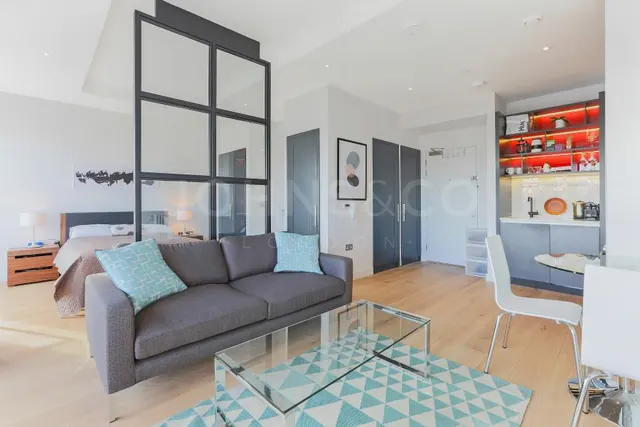Globe House, London City Island, E14, photo 2
