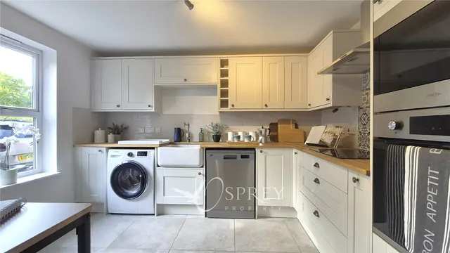 Bevan Close, Warmington, PE8, photo 2