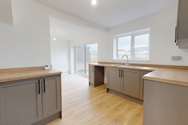 Photo 3 — Meadow Close, Meadow Close, Trench TF2 6PA