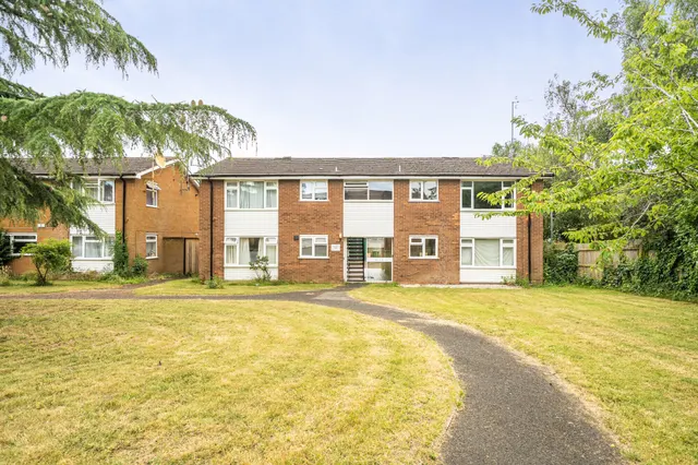 Hertford Road, Stratford-Upon-Avon, CV37, photo 1