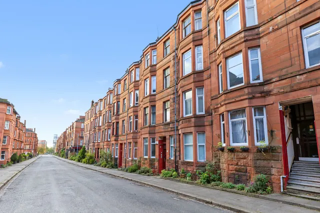 Apsley Street, Partick, G11, photo 1