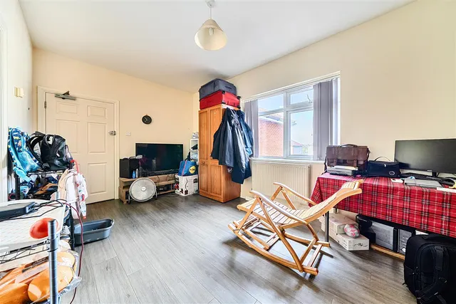 Southmead Road, Westbury-On-Trym, BS10, photo 2