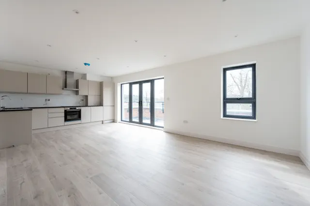 Flat 7, Landsmore House, 3 More Close, Purley, photo 1