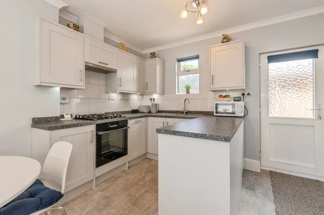 Barrington Street, Tiverton, EX16, photo 3