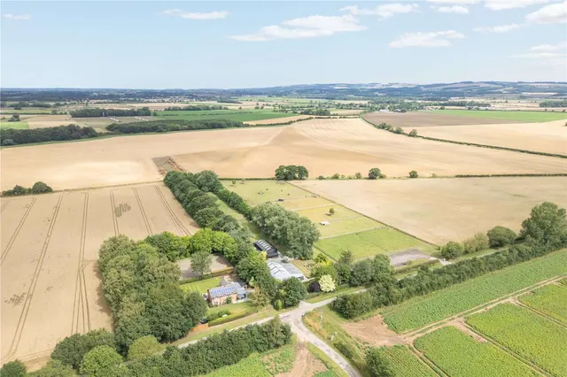 Blamire Lane, Everingham, York, East Yorkshire, YO42 4LQ, photo 1