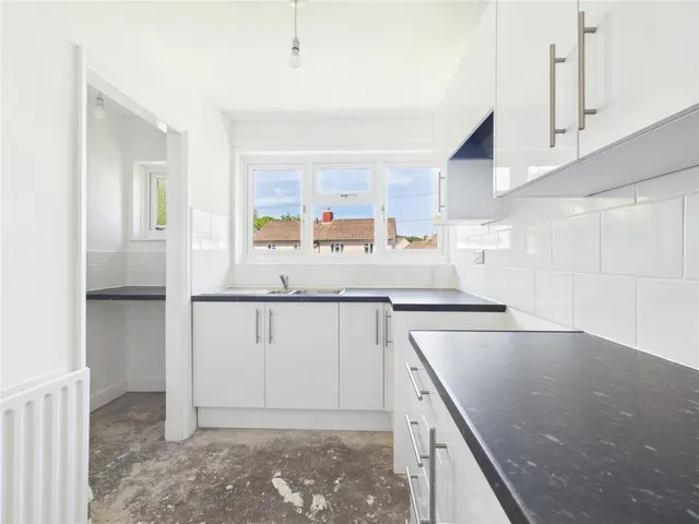Sherrin Way, Bristol, BS13, photo 3