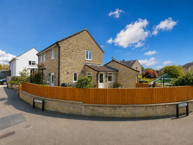 Northfield, Somerton, photo 1