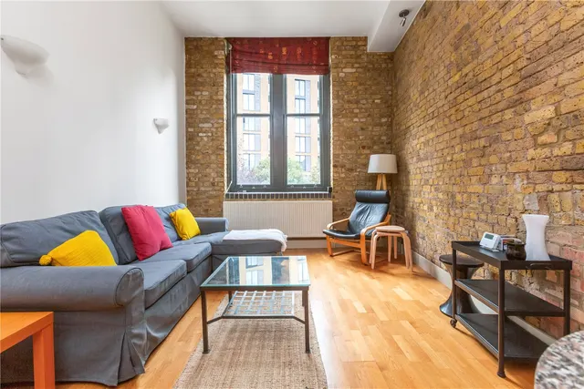 Chandlery House, 40 Gowers Walk, London, E1, photo 1