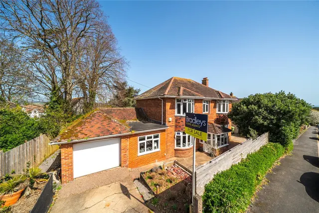 East Cliff Road, Dawlish, Devon, EX7