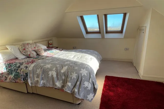 Ringwood, BH24, photo 2