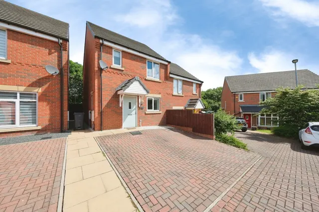Highfield Avenue, Langwith Junction, Mansfield, Derbyshire, NG20, photo 1