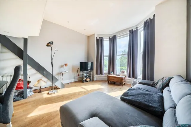 London Road, Newbury, RG14, photo 3
