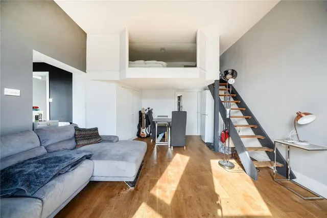 London Road, Newbury, RG14, photo 2