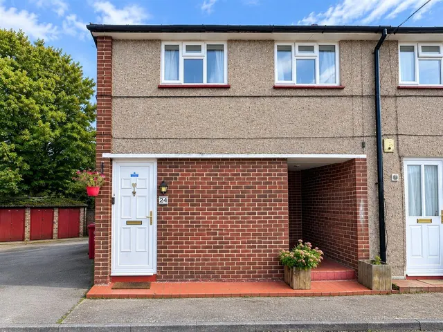 Church Street, Chalvey, photo 1