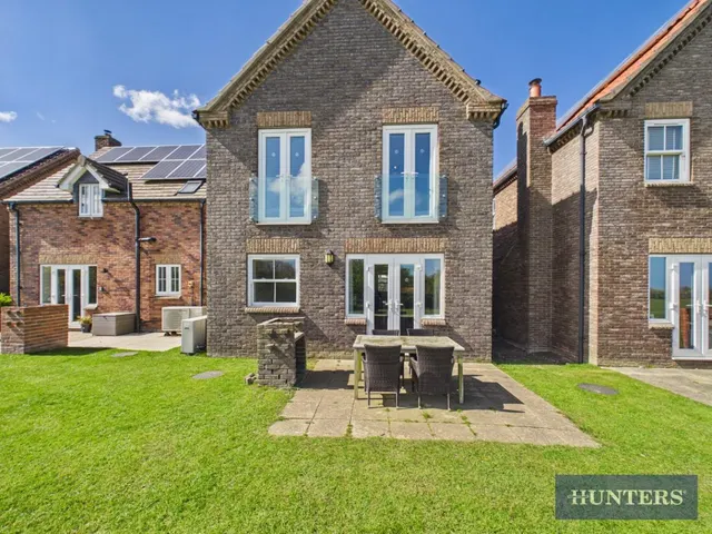 Turnberry Drive, Filey, YO14, photo 1