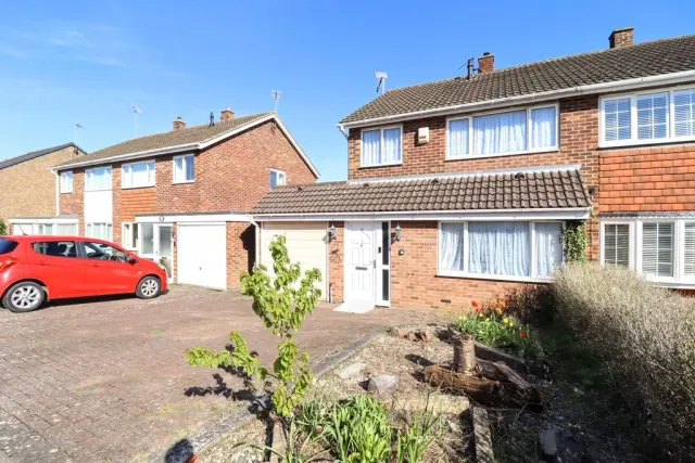 Bushy Close, Bletchley, Milton Keynes, Buckinghamshire, MK3 6PH, photo 1