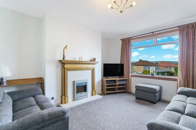 Photo 2 — Milverton Avenue, Bearsden, Glasgow, East Dunbartonshire, G61