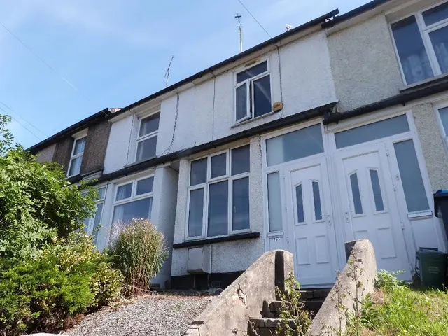 Godstone Road, Whyteleafe, photo 1