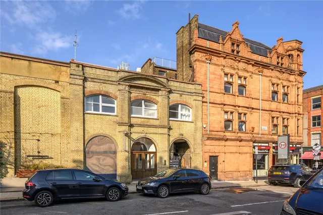 Photo 3 — Almeida Street, London, N1 1AD