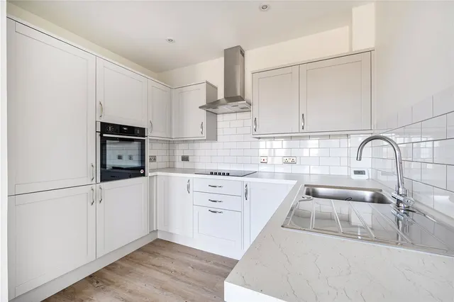 Castle Village, Berkhamsted, photo 2