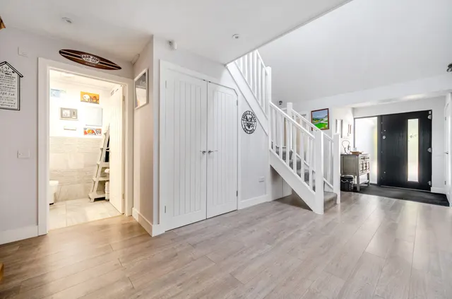 Photo 3 — Shortheath Lane, Sulhamstead, Reading, Berkshire, RG7 4EQ