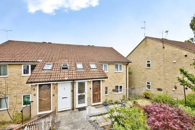 White Mead, Yeovil, BA21, photo 1