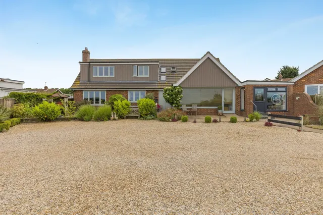 Cromer Road, Beeston Regis, Sheringham, photo 1
