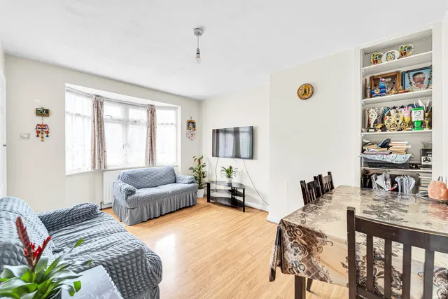Errol Gardens, New Malden, KT3, photo 1