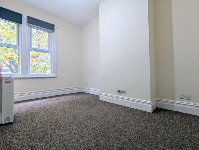 Photo 3 — Gloucester Road, Somerset, Bishopston, BS7 8NY