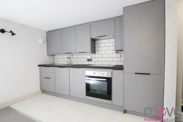 Wellington Parade, Gloucester, GL1, photo 3