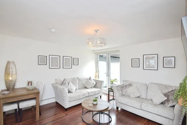 Beach Road, Porthcawl, CF36, photo 1