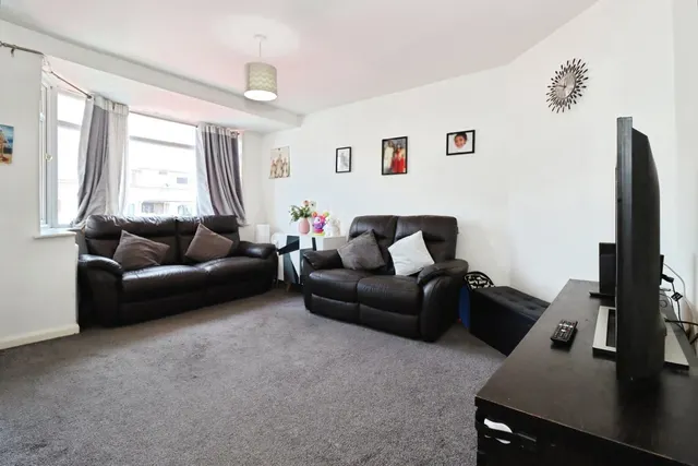 Stroud Road, Patchway, BS34, photo 2