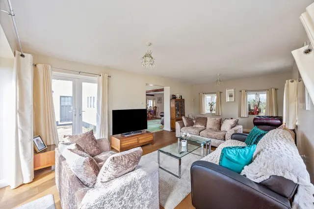 New Road, Hassocks, BN6, photo 3