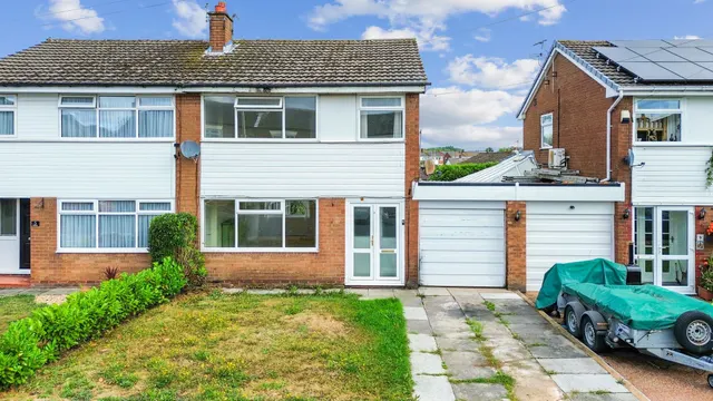 Canaan, Leigh, WN7, photo 1