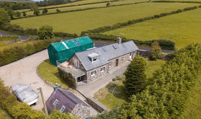 Court Farm, Mynytho, Pwllheli, Gwynedd, LL53 7SH, photo 1