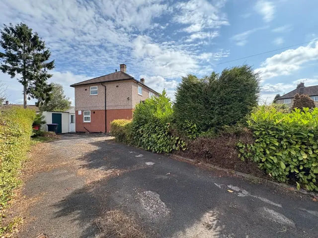 Photo 3 — Hayward Avenue, Donnington, Telford