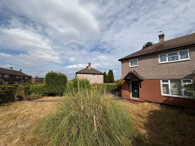Hayward Avenue, Donnington, Telford, photo 1