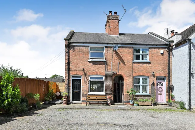 Wilford Lane, Wilford, Nottingham, photo 1