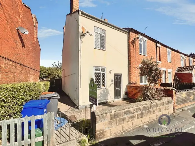 Woods Lane, Burton-on-Trent, DE15, photo 1