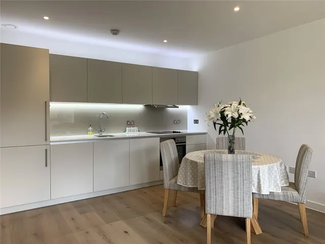 Photo 3 — Astell Road, London, SE3 9FN