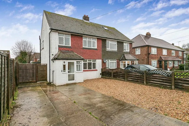 Crewes Lane, Warlingham, CR6, photo 1